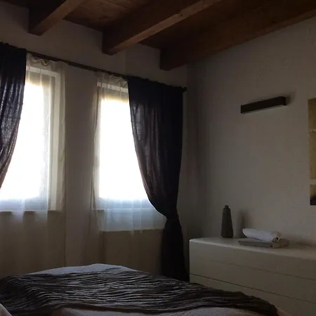 Gospodarstwo agroturystyczne Agriturismo Casaquindici Sommacampagna